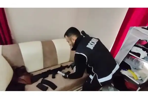 Kars’ta Yasa Dışı Silah Ticareti Operasyonu: 8 Gözaltı