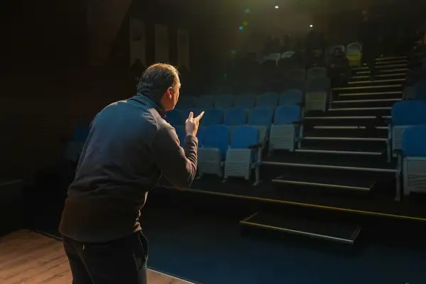 Maltepe'de tiyatro topluluklarına ücretsiz prova desteği sağlandı