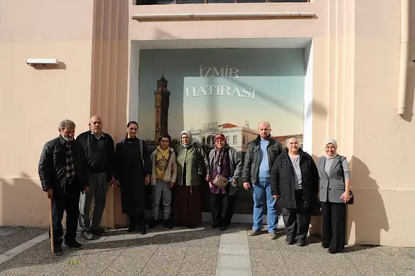 Menderes’te görme engelli bireyler için müze ziyareti düzenlendi