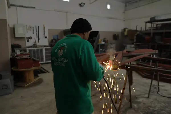 Haliliye atölyelerinde üretim ve onarım çalışmaları  sürdürülüyor