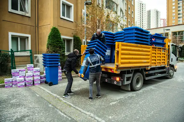 Esenyurt’ta sitelere yönelik geri dönüşüm seferberliği devam ediyor