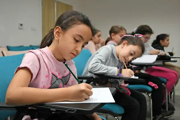 Osmangazi’de Küçük Yazarlar Atölyesi başladı