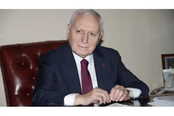 Haberal hocadan Efsane Tiyatro Sanatçısı Haldun Dormen'e başsağlığı mesajı