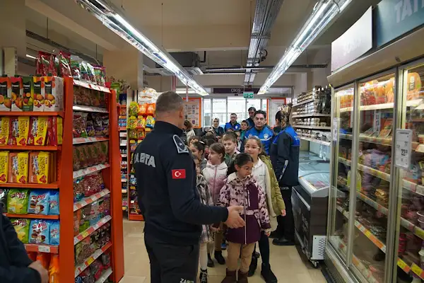 Aliağa’da öğrenciler zabıta mesleğini yerinde inceledi