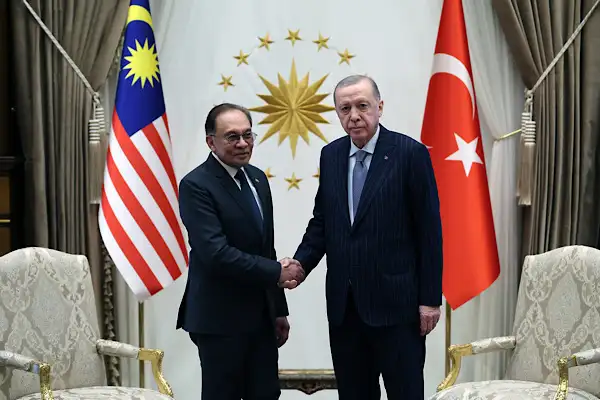 Cumhurbaşkanı Erdoğan, Malezya Başbakanı İbrahim’i karşıladı