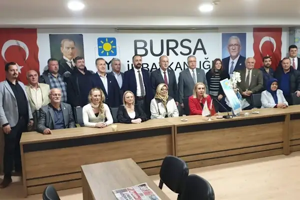 İYİ Parti Gemlik İlçe Başkanı Karaduman: Yönetemiyorsunuz, çalışmıyorsunuz