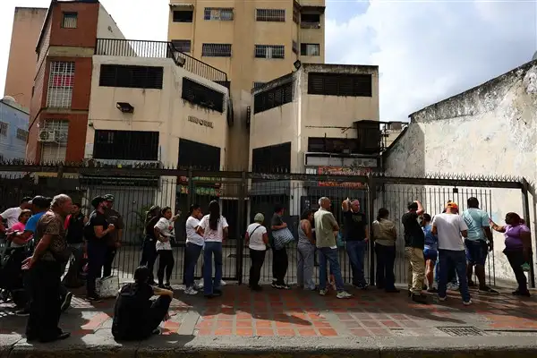 Çin: Venezuela Devlet Başkanı ve eşi serbest bırakılmalı