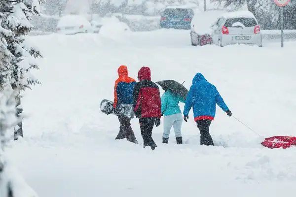 Meteoroloji’den kuvvetli yağış, rüzgar, buzlanma ve çığ uyarısı