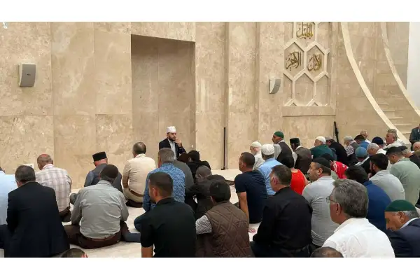 Kars’ta Miraç Kandili dualarla idrak edildi