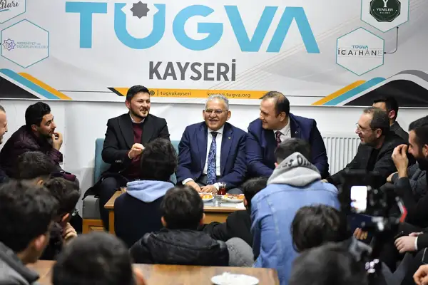 Başkan Büyükkılıç, gençlerle buluştu 