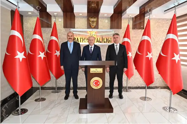 Bakan Yardımcısı Suver, Batman Valisi Canalp'i ziyaret etti