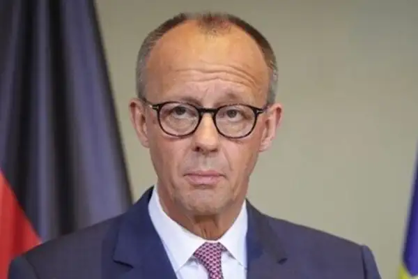 Merz: Hindistan ile ortaklık Almanya için yüksek öncelikli bir konu