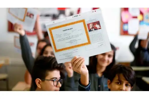 Okullarda yarıyıl tatili başlıyor: Yaklaşık 18 milyon öğrenci karne alacak