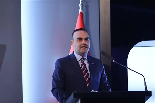 Kacır, Endüstriyel Tasarım ve Prototipleme Merkezi’ni ziyaret etti