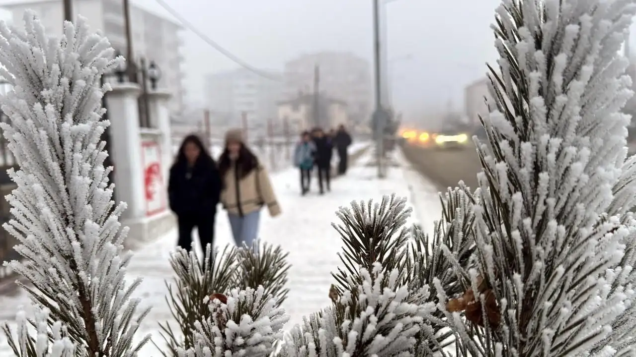 Ardahan Göle’de sıcaklık eksi 40 dereceye yaklaştı