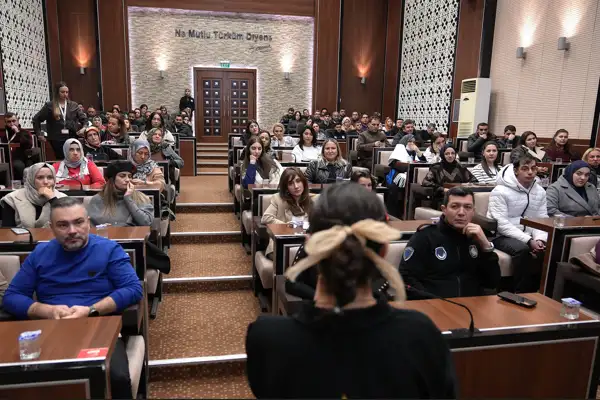 Belediye personeline “Narko Rehber” eğitimi verildi