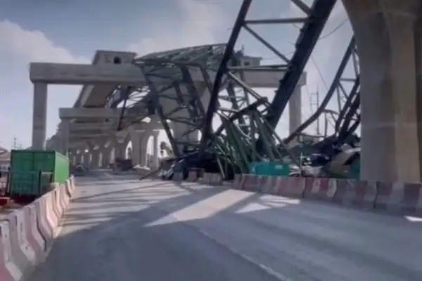 Tayland'ta meydana gelen yeni bir vinç çökmesinde bir kişi öldü