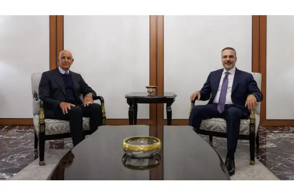 Hakan Fidan, ABD’nin Ankara Büyükelçisi Barrack ile görüştü