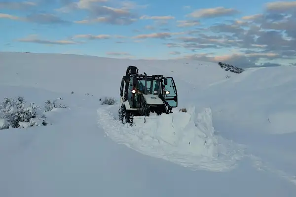 Malatya’da karla mücadele sürdürülüyor