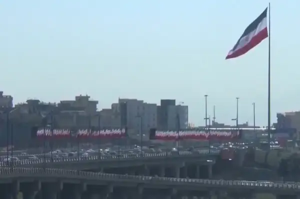 Pezeşkiyan: Hamaney’e saldırı topyekün savaş sayılır