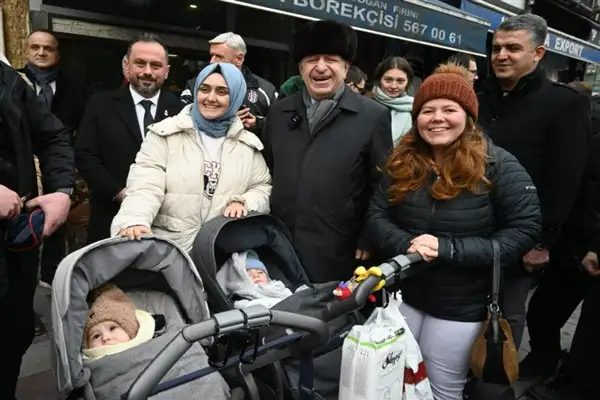 Ümit Özdağ’dan Forum İstanbul ve Demirkapı Caddesi ziyareti