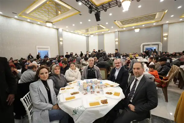 Niğde’de ilk mahalle iftarı Nar Mahallesi’nde gerçekleşti
