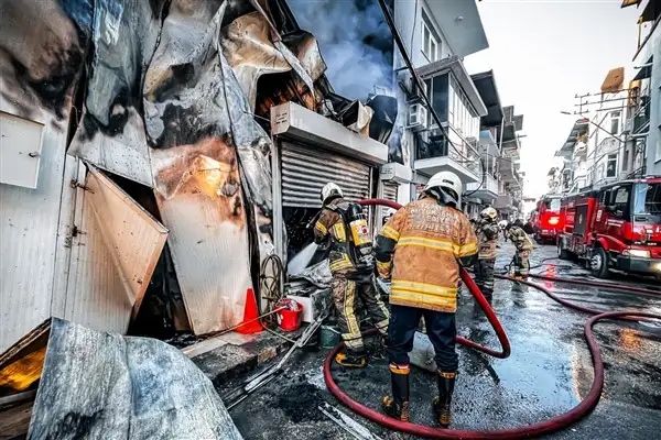 Buca’da iş yeri yangını 
