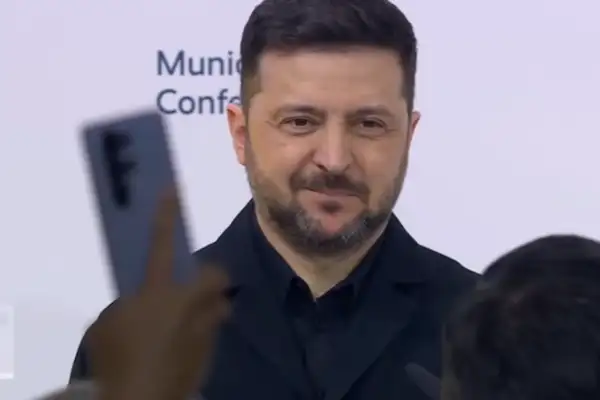 Ukrayna, barış anlaşmasını imzalamak için ABD'den 20 yıllık güvenlik garantisi istiyor