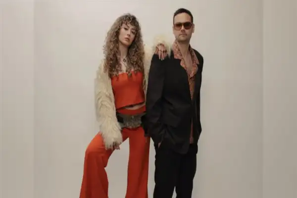 Faruk Sabancı ve Sena Şener 'Gurbet'te buluştu