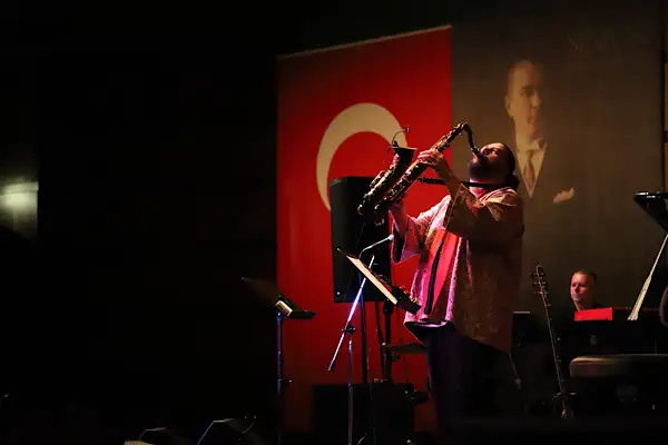 Eskişehir’de Anıl Şallıel konseri düzenlendi