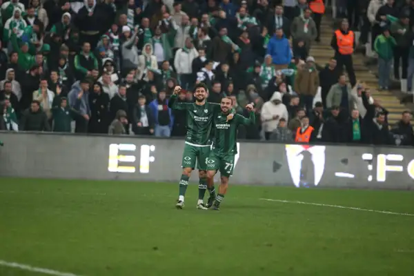 Bursaspor, Adanaspor A.Ş’yi 6-0 mağlup etti 