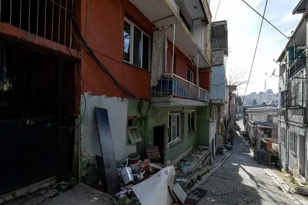 Buca Onat Tüneli projesinde tahliye süreci uzlaşıyla ilerliyor