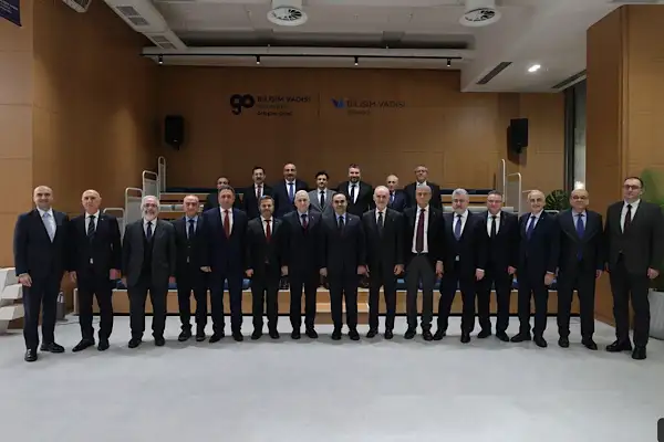 Bakan Kacır, İstanbul’da OSB başkanlarıyla iftar sofrasında buluştu