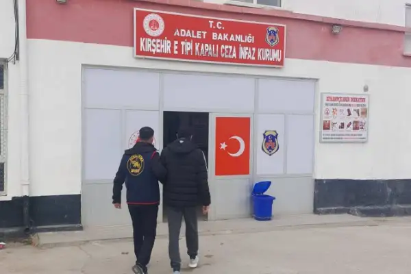 Kırşehir’de 6 yıl 8 ay hapis cezası bulunan şahıs yakalandı