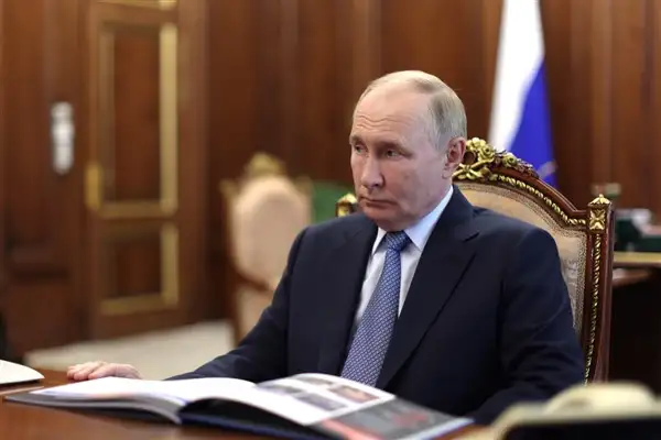 Putin'den İran Dini Lideri Hamaney için taziye mesajı