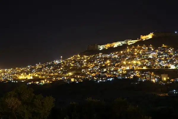 Dicle Elektrik'ten tarihi kente modern dokunuş