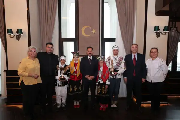 Hatay Valisi Masatlı, DEPKİ Halk Oyunları Spor Kulübünü ağırladı