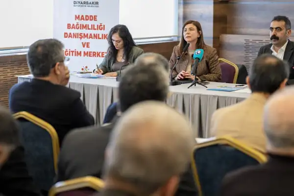 Diyarbakır’da bağımlılıkla mücadelede ortak çözüm çağrısı