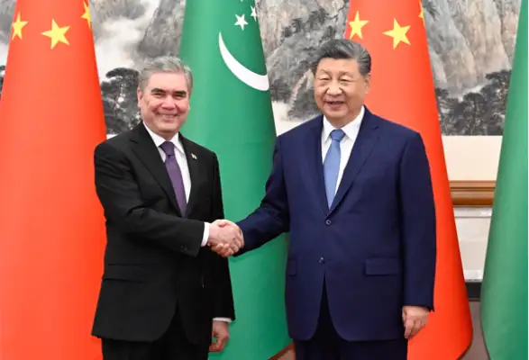 Cumhurbaşkanı Xi Türkmenistan'ın ulusal lideri Berdimuhamedov ile görüştü