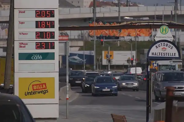 Avusturya, artan enerji maliyetlerine karşı akaryakıt vergilerini düşürüyor