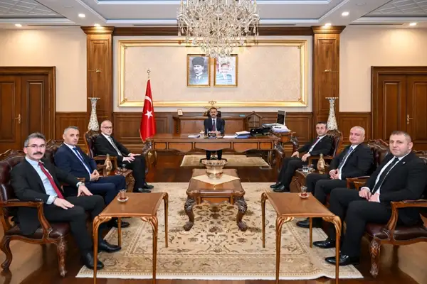 Vali Aktaş, GÜÇBİRSEN yönetimini kabul etti