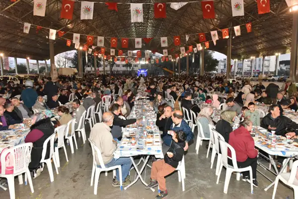 Kepez’de Ramazan sofraları 55 bin kişiyi ağırladı