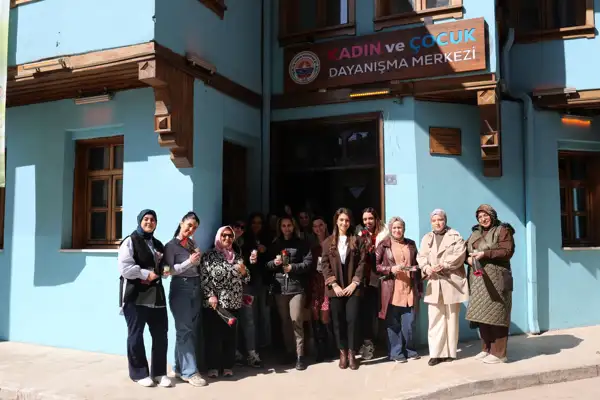 Gemlik'te 8 Mart kapsamında etkinlikler düzenlendi