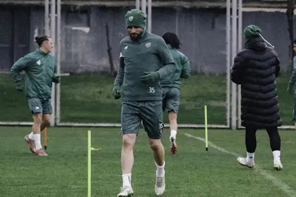 Bursaspor'da Gebze hazırlıkları sürüyor