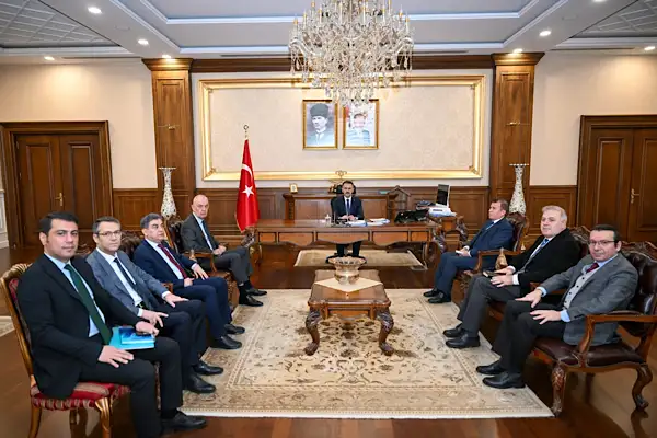 Kocaeli Valisi Aktaş, Vali Yardımcıları ile değerlendirme toplantısı yaptı