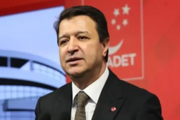 Arıkan, Berlin'de katıldığı iftar programında açıklamalarda bulundu