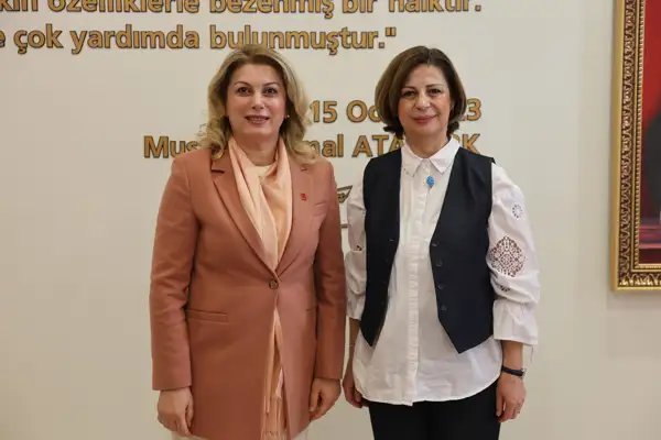 CHP Kadın Kolları Genel Başkanı Kaya’dan Başkan Ünlüce’ye ziyaret