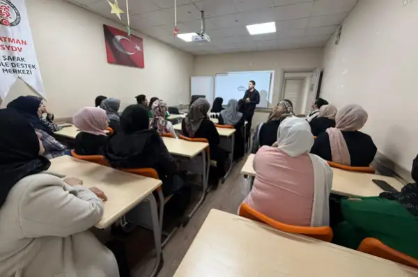 Batman’da ebeveynlere yönelik eğitim programı düzenlendi