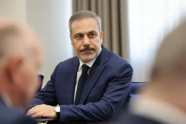 Bakan Fidan, KİK üyesi ülkeler ve Ürdün büyükelçileri ile görüştü