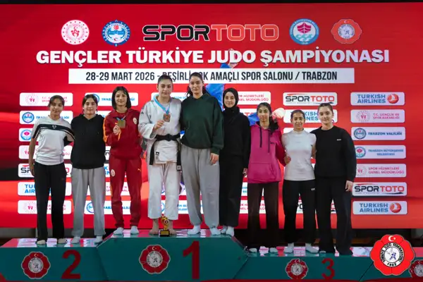 Spor Toto Gençler Türkiye Judo Şampiyonası'nda sporcular ödüllendirildi